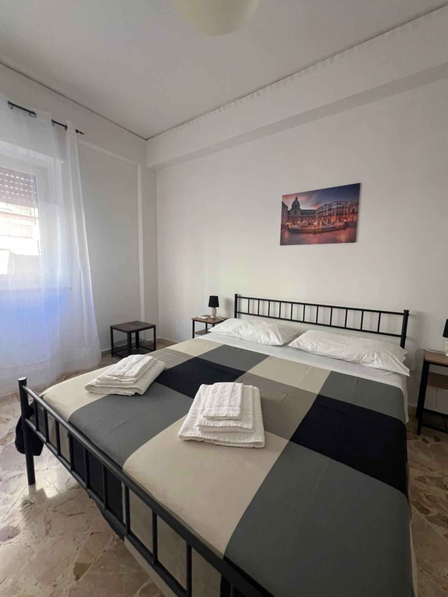 El Azis Home Palermo Exterior photo
